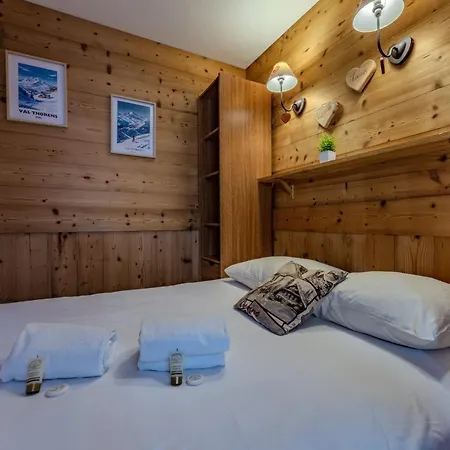 Comfy Ski-side Hideaway W Views Apartmán *